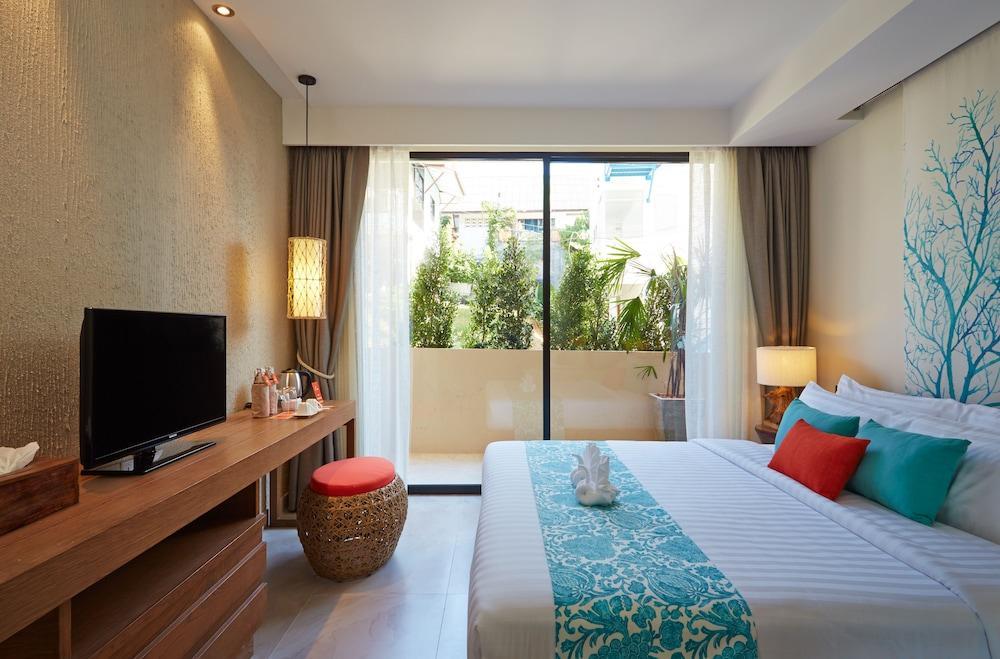 Hotel Bandara Resort, Phuket Panwa Beach